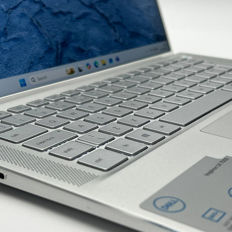 Dell Inspiron 14 7400 14" Laptop Intel Core i7-1165G7 Nvidia MX350 Graphics 512GB NVME 16GB RAM Win 11 Backlit Keyboard