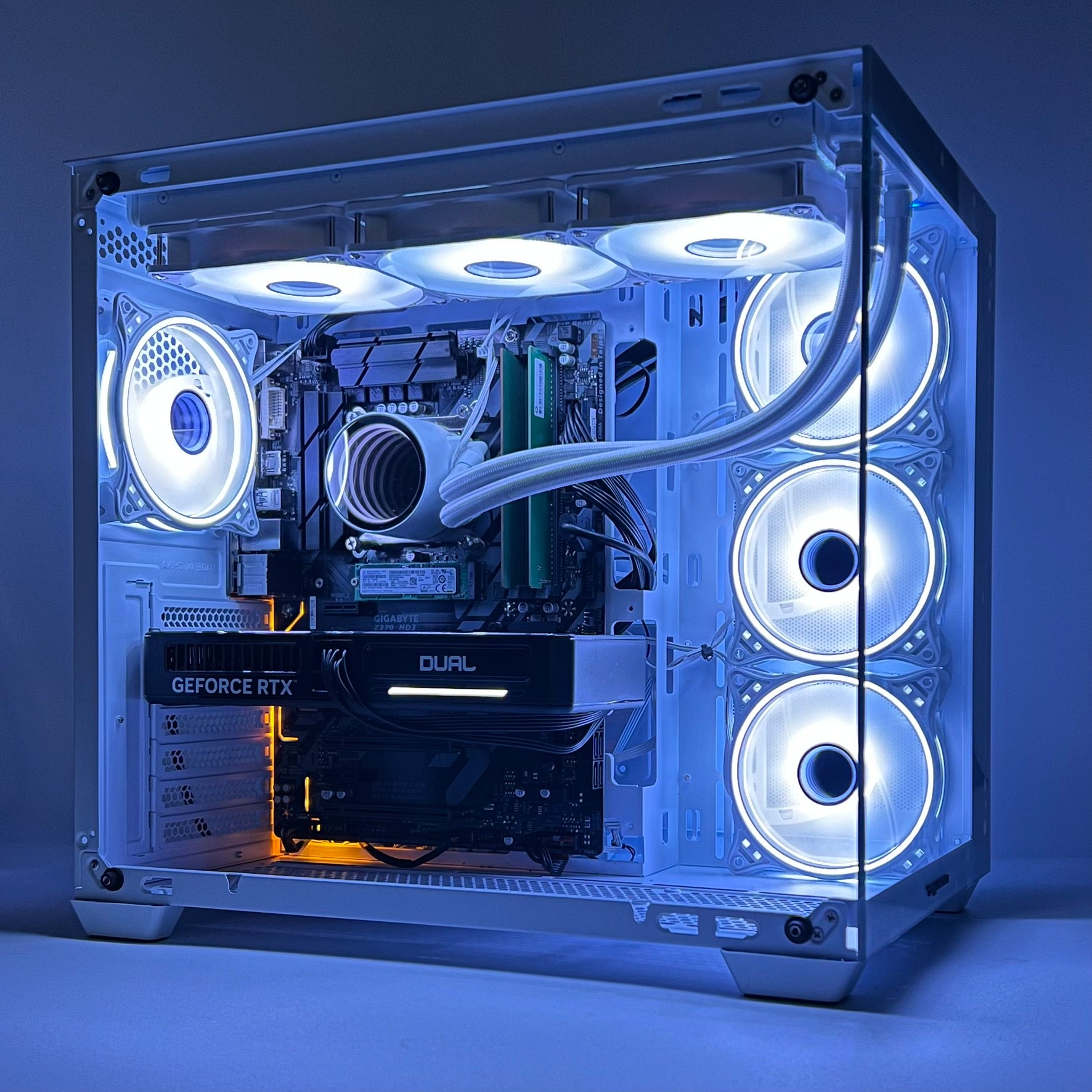 Gaming PC - Ryzen 7 5700X - RTX 5060 8GB - 16GB DDR4 RAM - 1TB